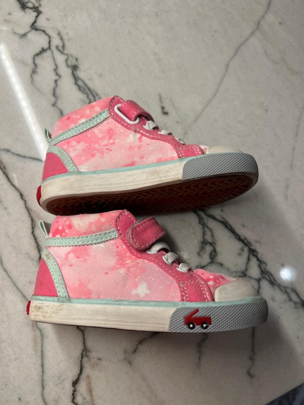 See Kai Run Coral Pink Tie-Dye Canvas Sneakers with Hook-and-Loop Strap - Picture 2 of 4